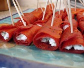 Rouleaux poivron-abricot au fromage frais